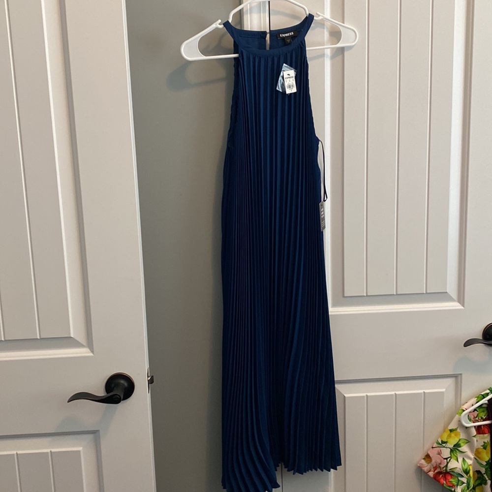 Express blue pleated dress size small NWT